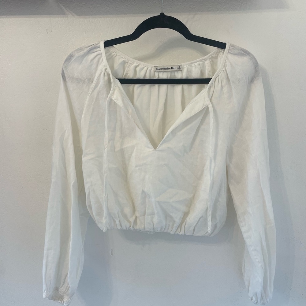 Abercrombie and Fitch. Flowy White Long Sleeve.